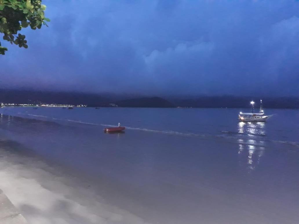 Wembley Beach Apto Duplo 703 E 702 Ubatuba Eksteriør bilde